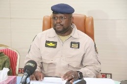 Le colonel Lassina Togola, PDG des aéroports du Mali à l'inauguration de la passerelle et du siège de l'établissement : "Je félicite vivement les acteurs techniques de ces projets, tous des Maliens"